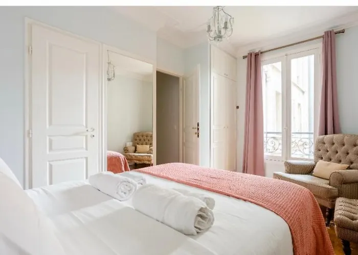 Appartement 6 - St Germain & Montparnasse Aldaro